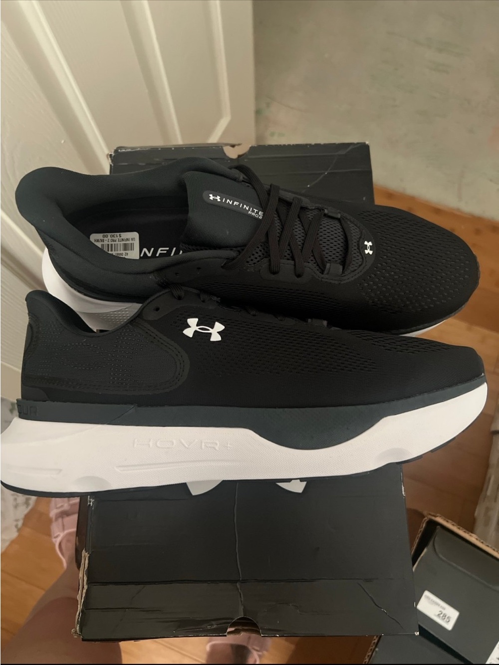 Under Armour Black/Gray UA Infinite Pro 2 Running Shoes - Size 13